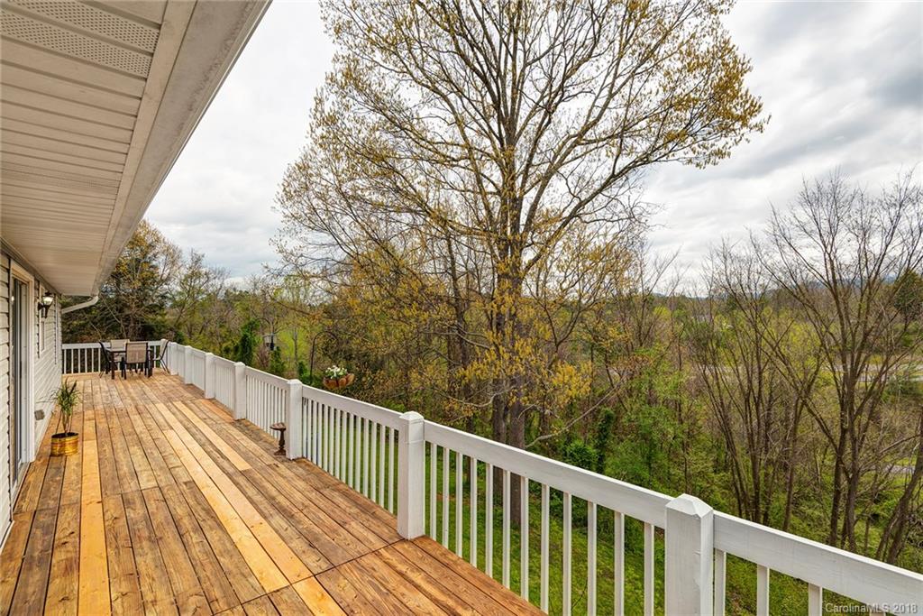 20 Pinerose Drive Weaverville NC 28787