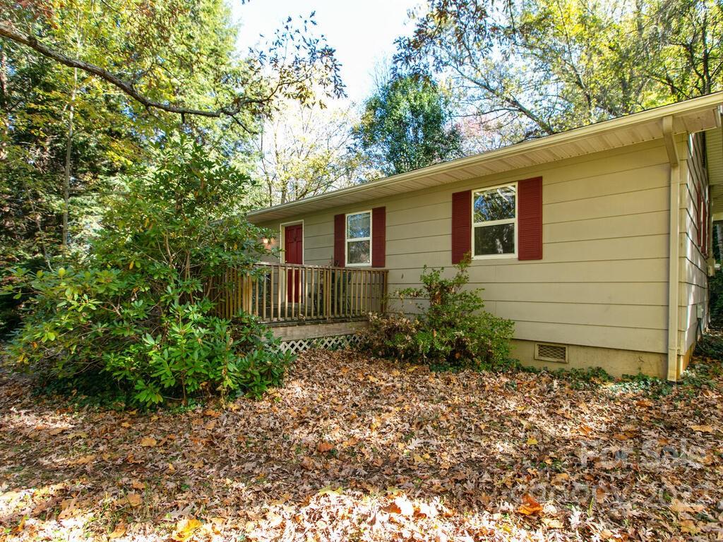 16 Parker Road Asheville NC 28803