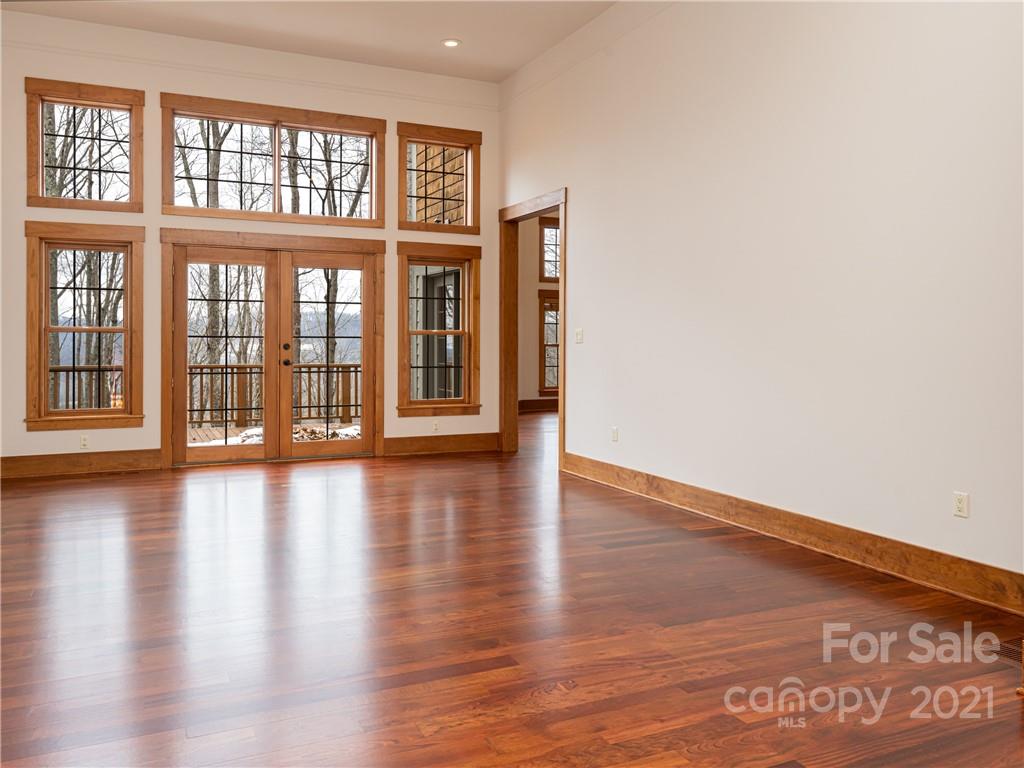 18 Fall Mountain Road Asheville NC 28803