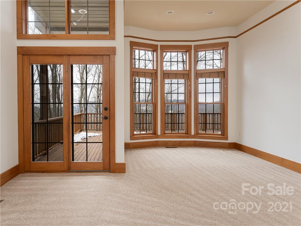 18 Fall Mountain Road Asheville NC 28803