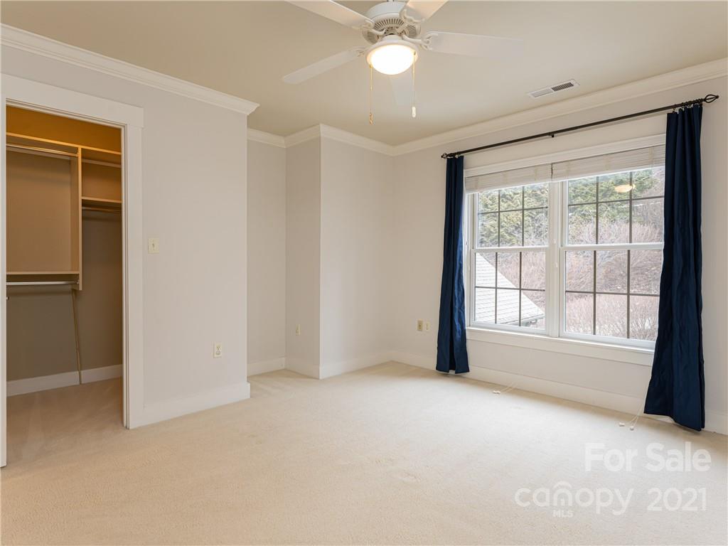 18 Fall Mountain Road Asheville NC 28803