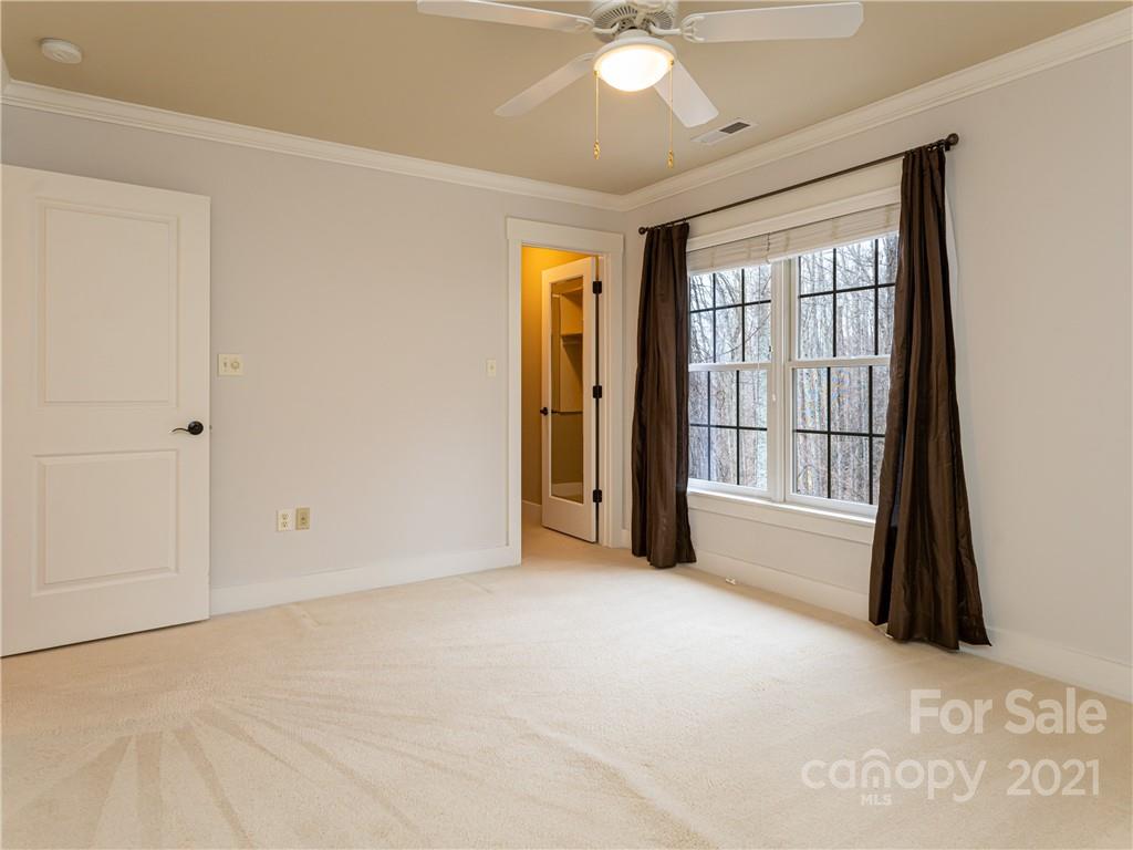 18 Fall Mountain Road Asheville NC 28803