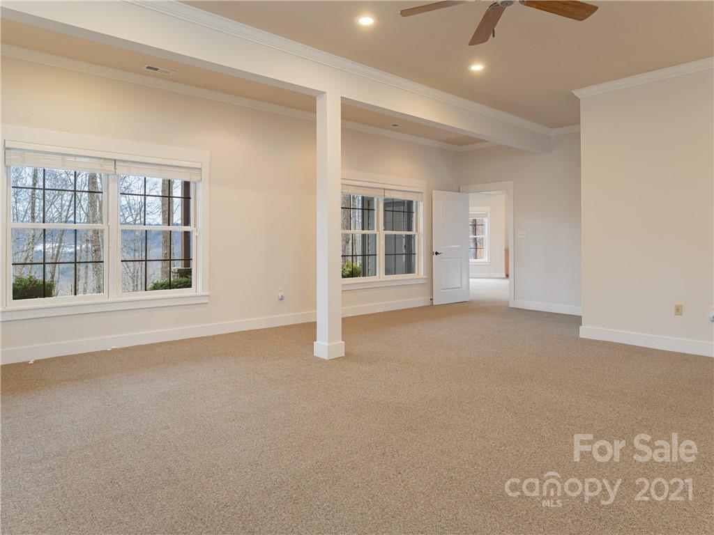 18 Fall Mountain Road Asheville NC 28803