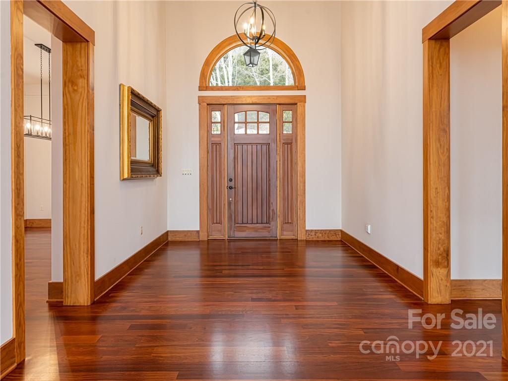 18 Fall Mountain Road Asheville NC 28803