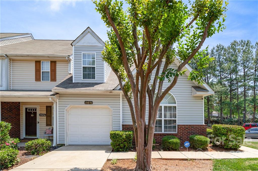 10632 Greyhound Drive Charlotte NC 28269