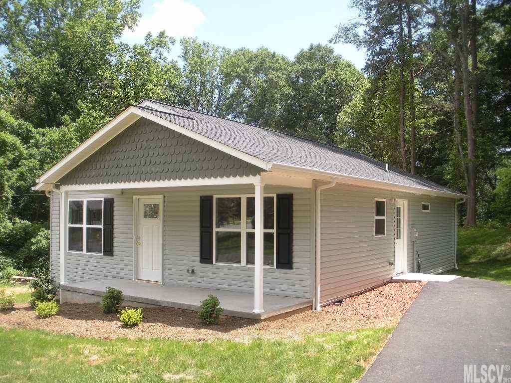 513 6th Avenue SW Hickory NC 28602