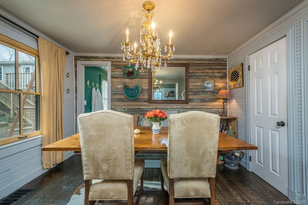 31 Massey Road Asheville NC 28804