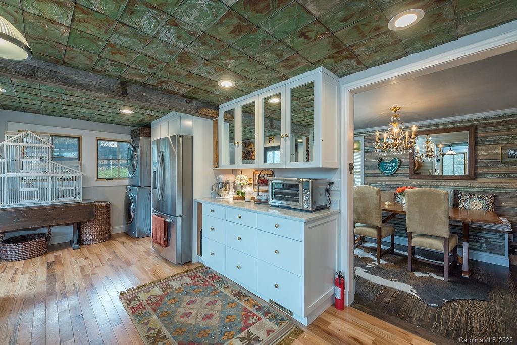 31 Massey Road Asheville NC 28804
