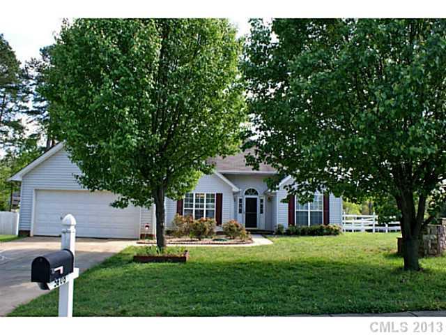 5608 Hedgecrest Place Charlotte NC 28269