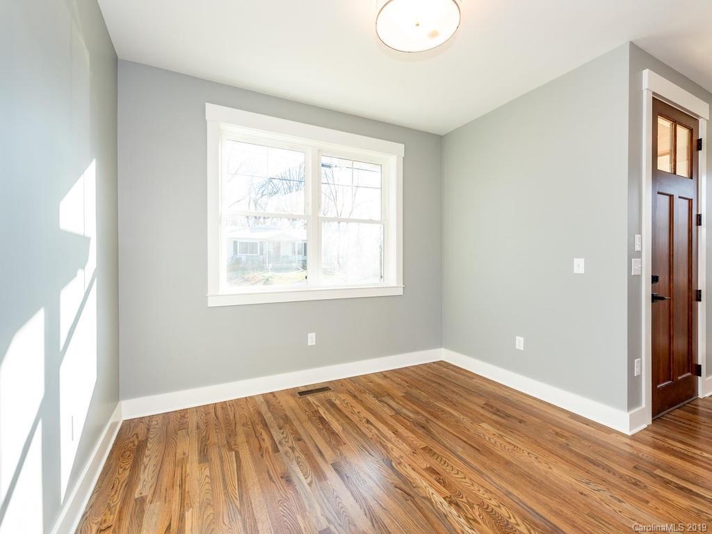172 Carrier Street Asheville NC 28806