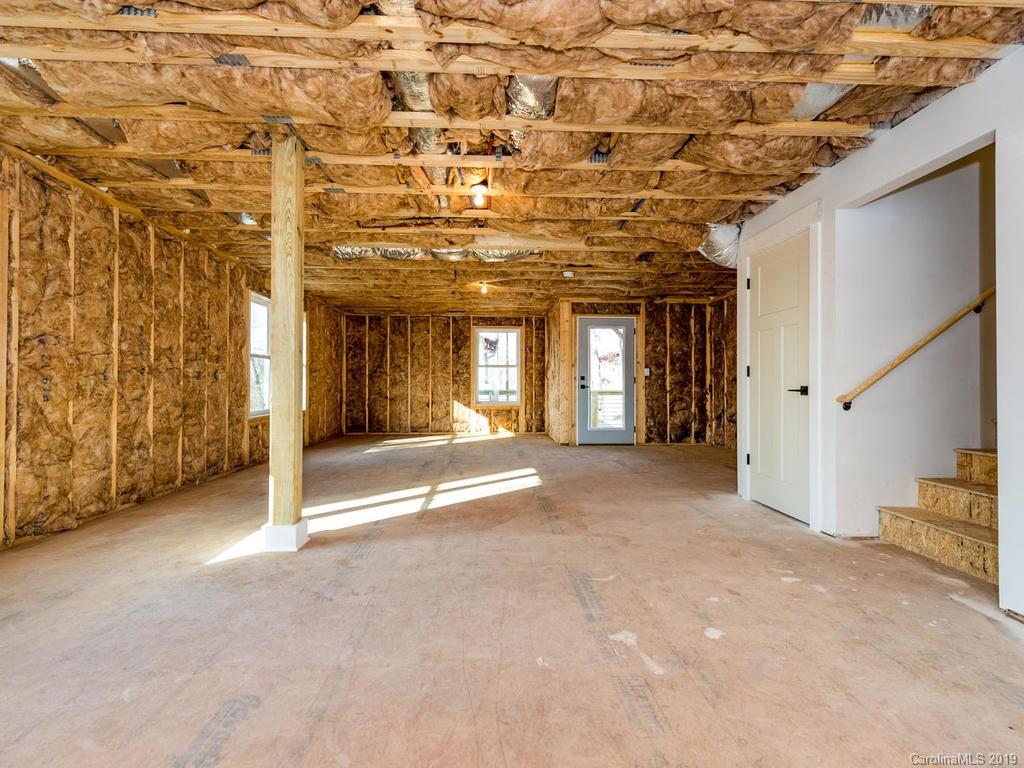 172 Carrier Street Asheville NC 28806