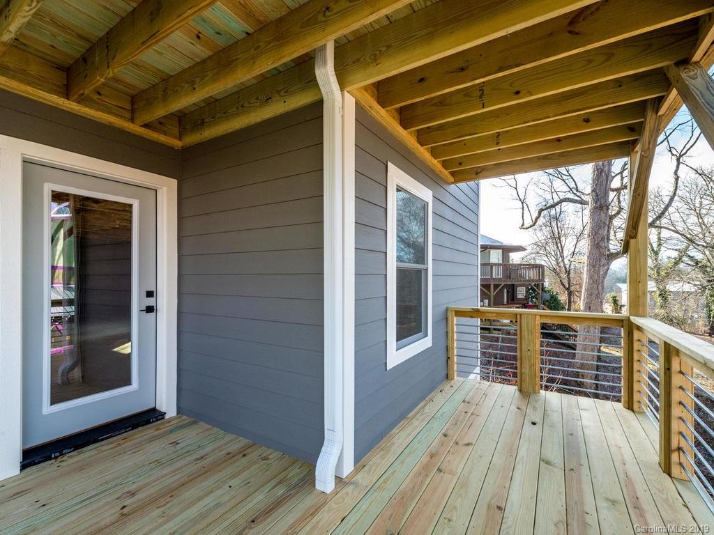 172 Carrier Street Asheville NC 28806