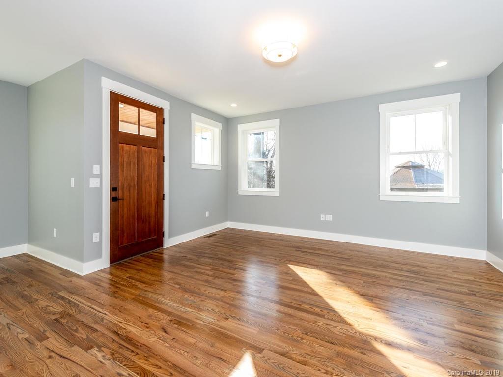 172 Carrier Street Asheville NC 28806