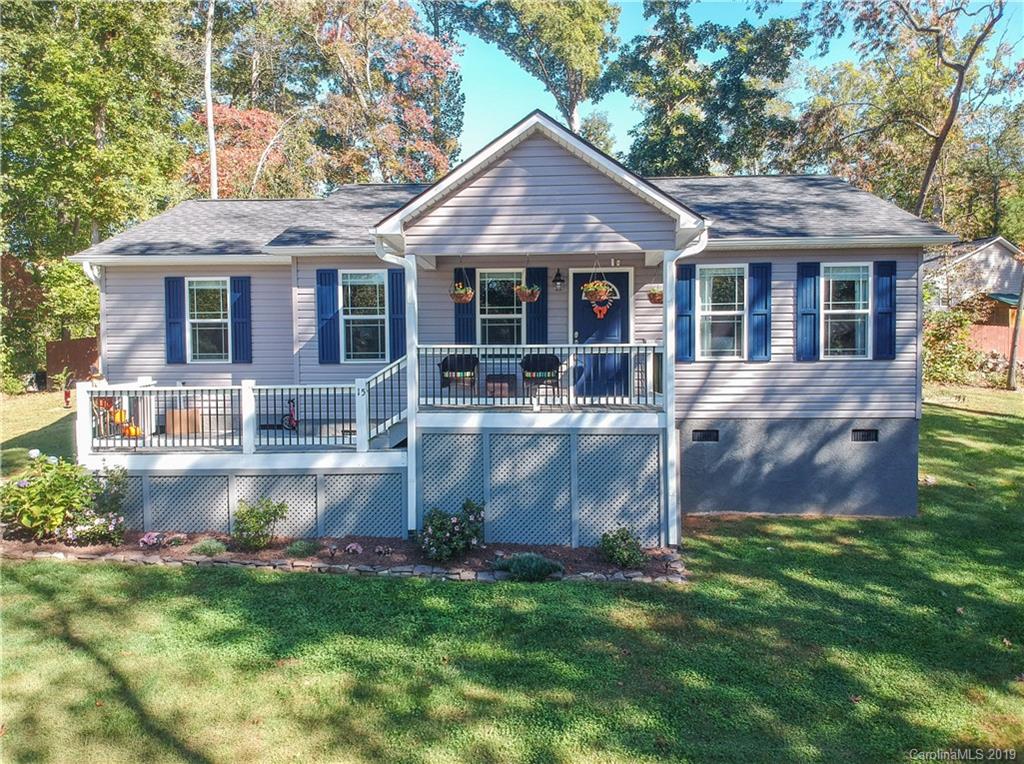 15 Oasis Lane Candler NC 28715