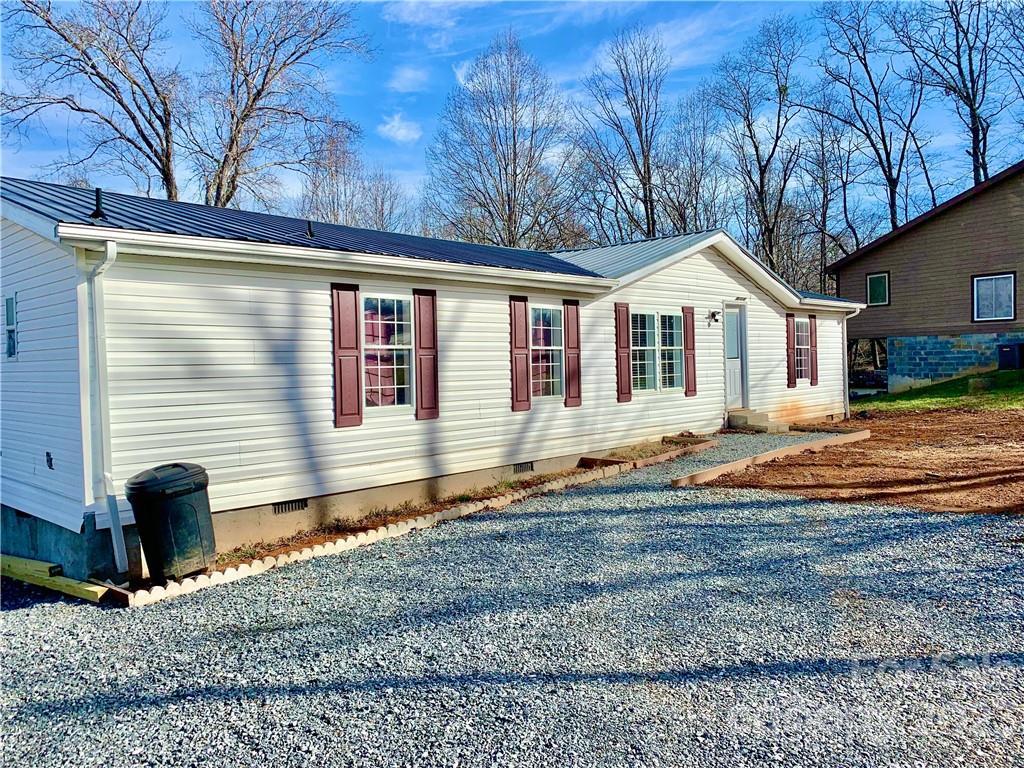 1523 Stacy Hill Road Marion NC 28752