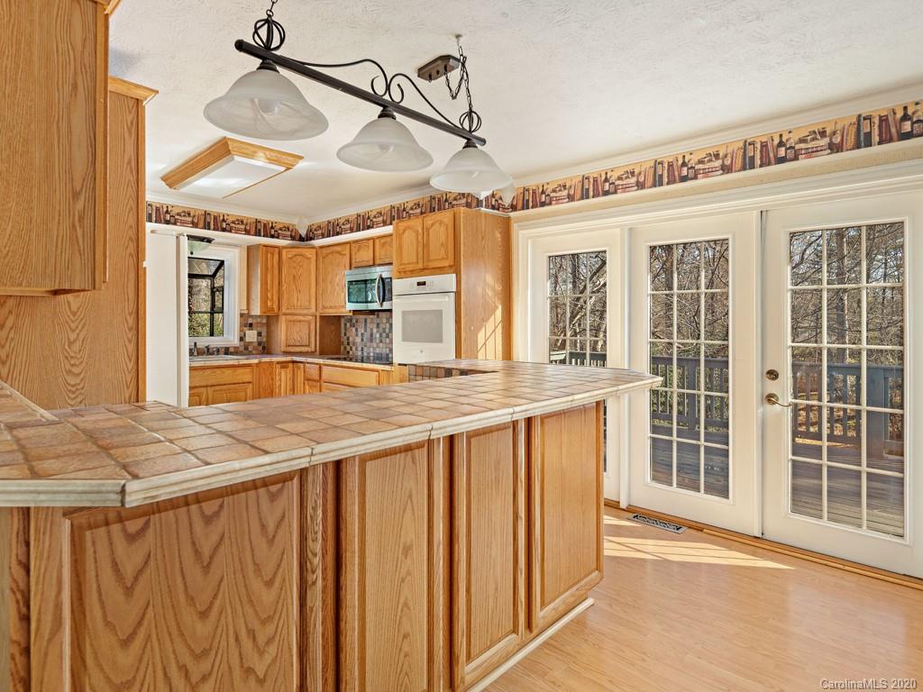 11 Auburndale Drive Asheville NC 28806