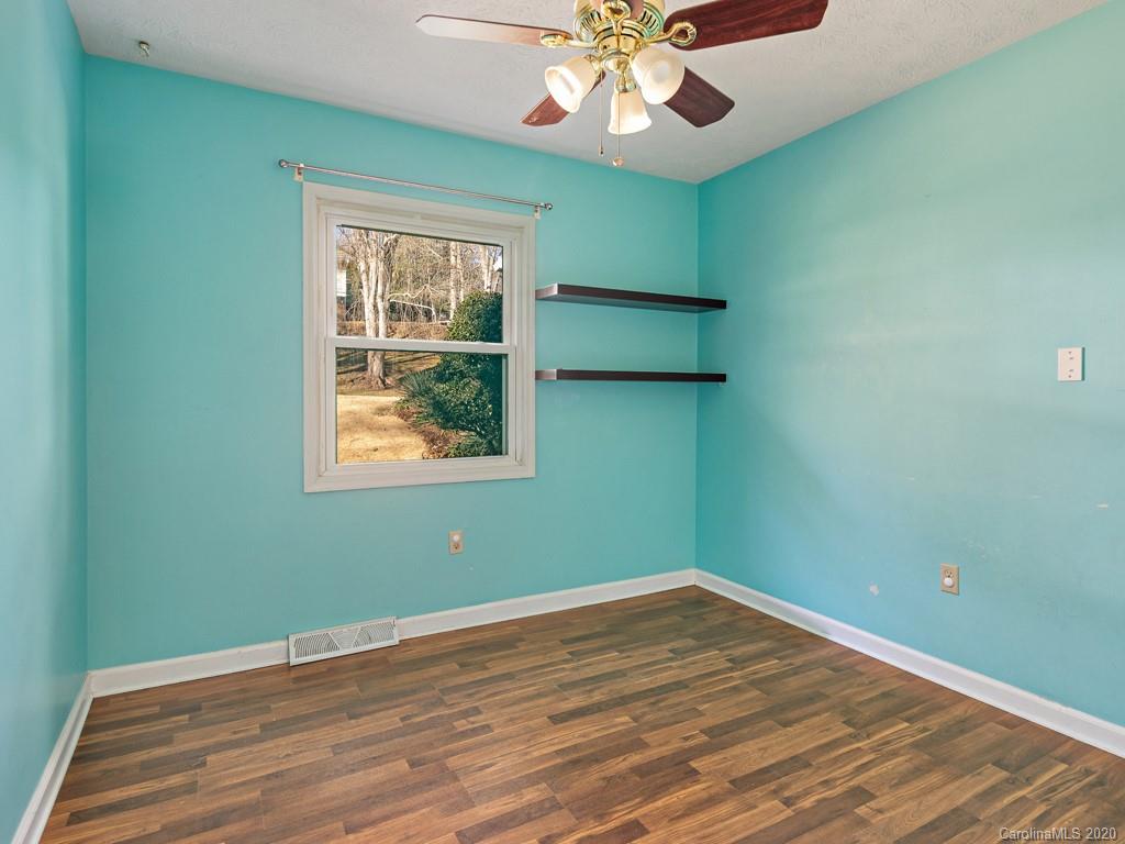 11 Auburndale Drive Asheville NC 28806