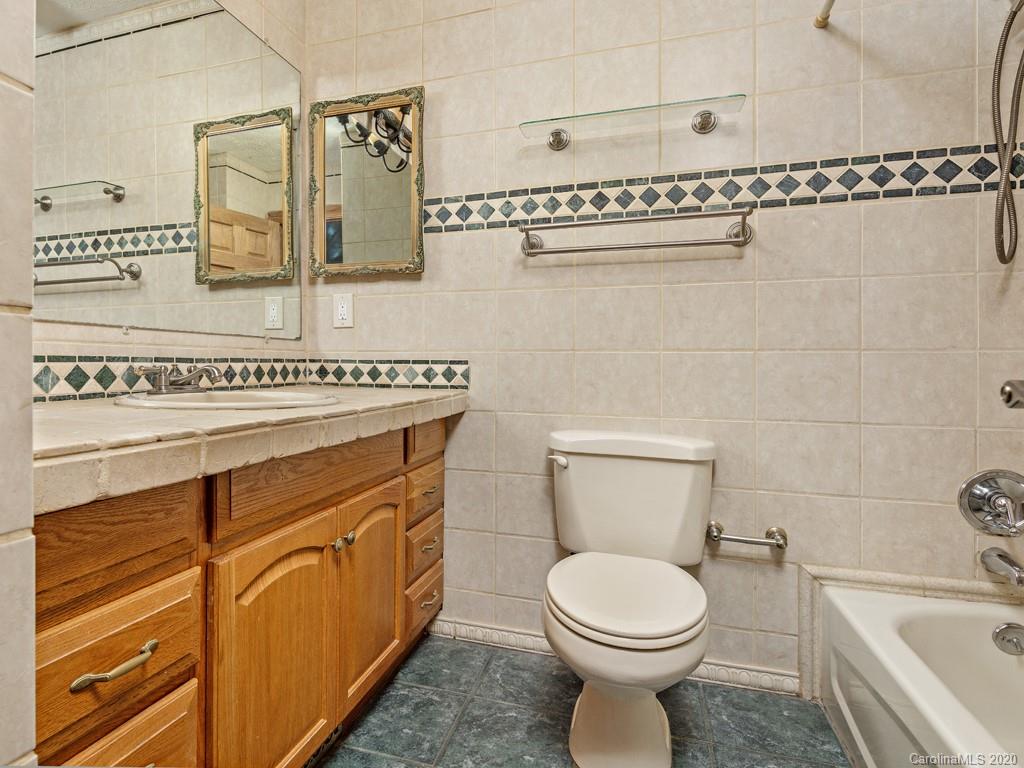 11 Auburndale Drive Asheville NC 28806
