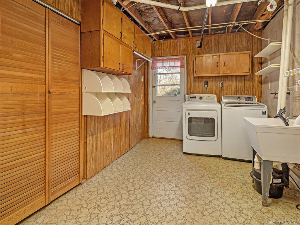 11 Auburndale Drive Asheville NC 28806