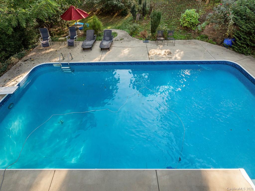 11 Auburndale Drive Asheville NC 28806