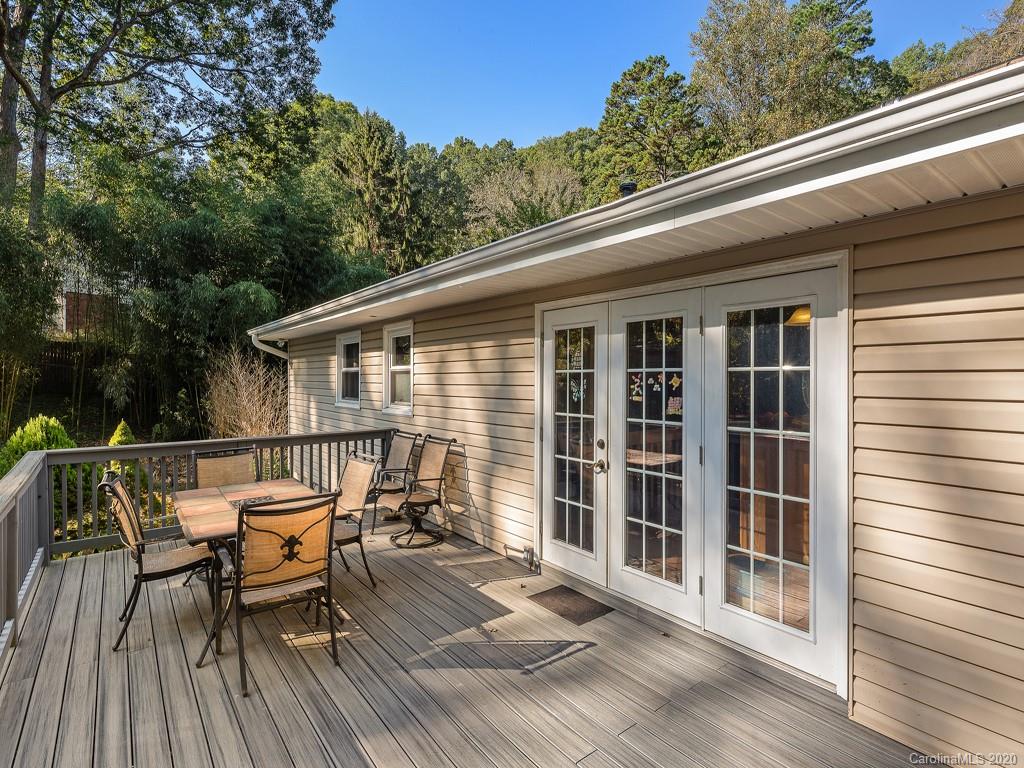 11 Auburndale Drive Asheville NC 28806