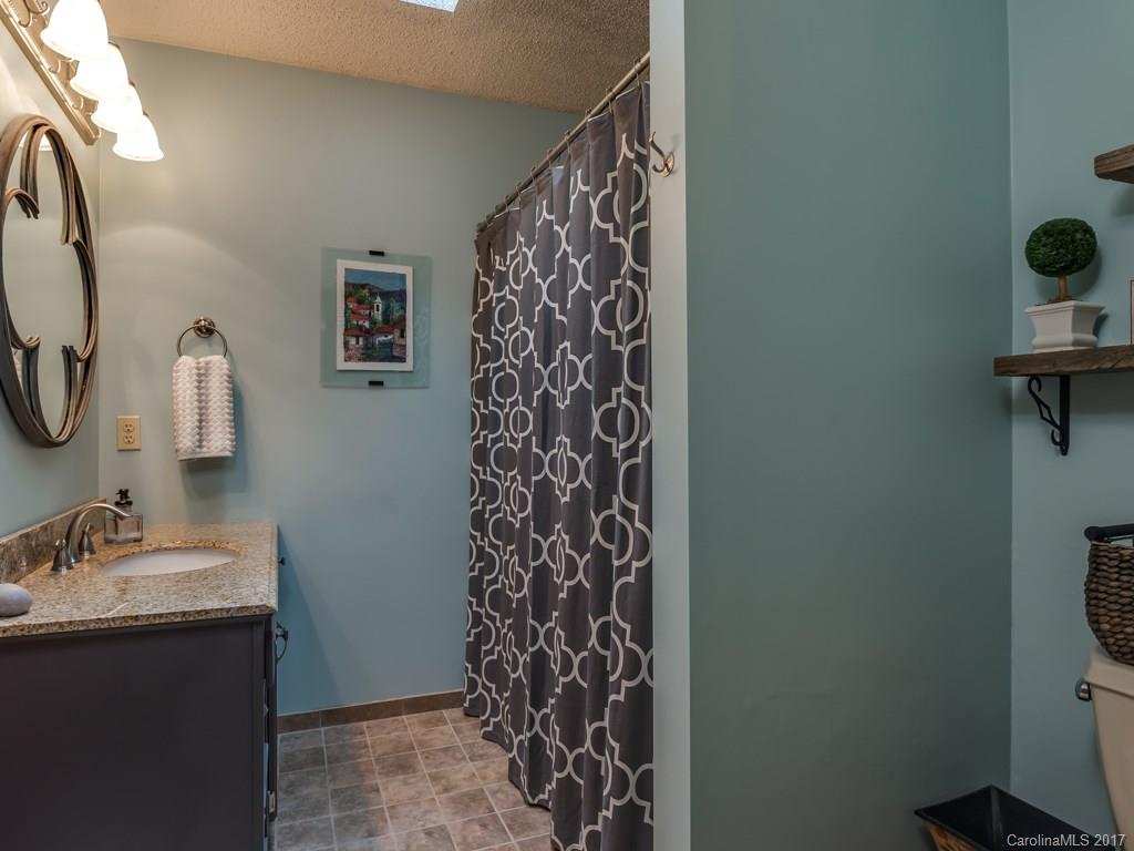 31 Laurel Court Arden NC 28704