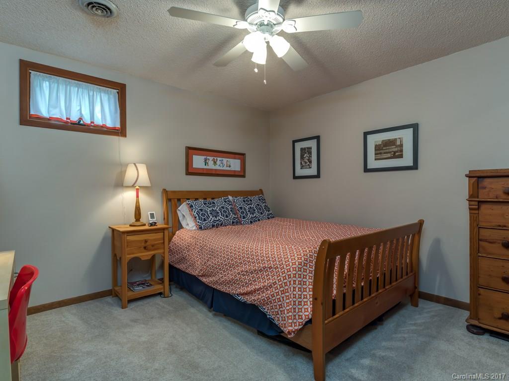 31 Laurel Court Arden NC 28704