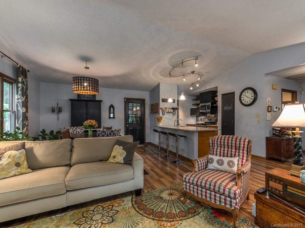 31 Laurel Court Arden NC 28704
