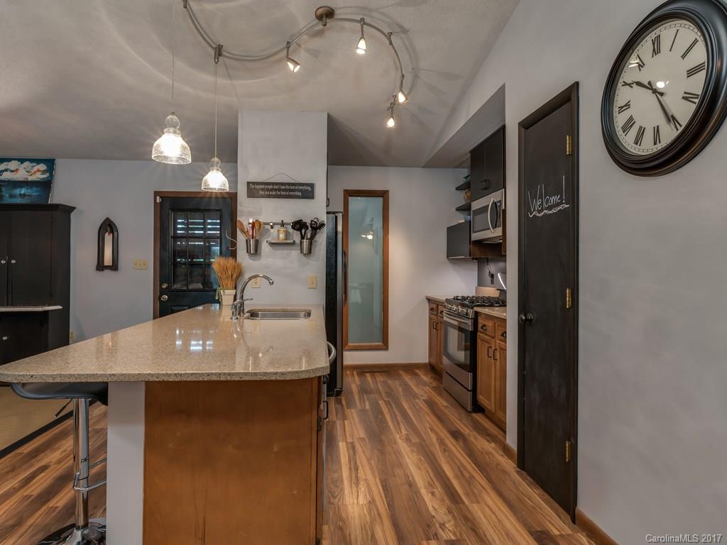 31 Laurel Court Arden NC 28704