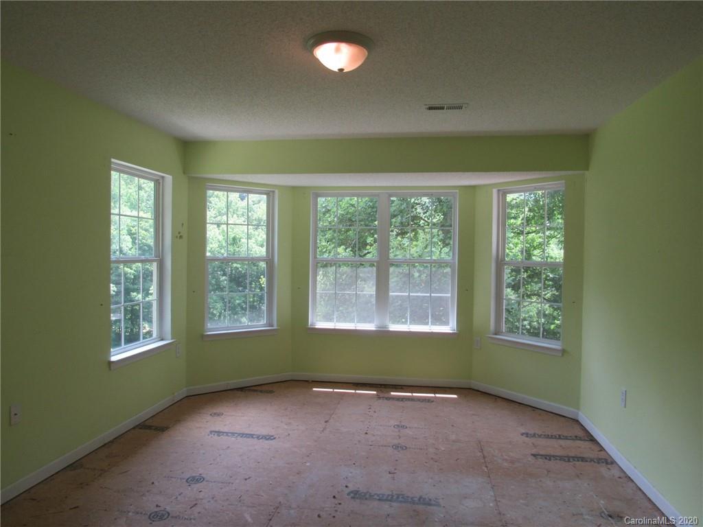 747 Osborne Road Clyde NC 28721