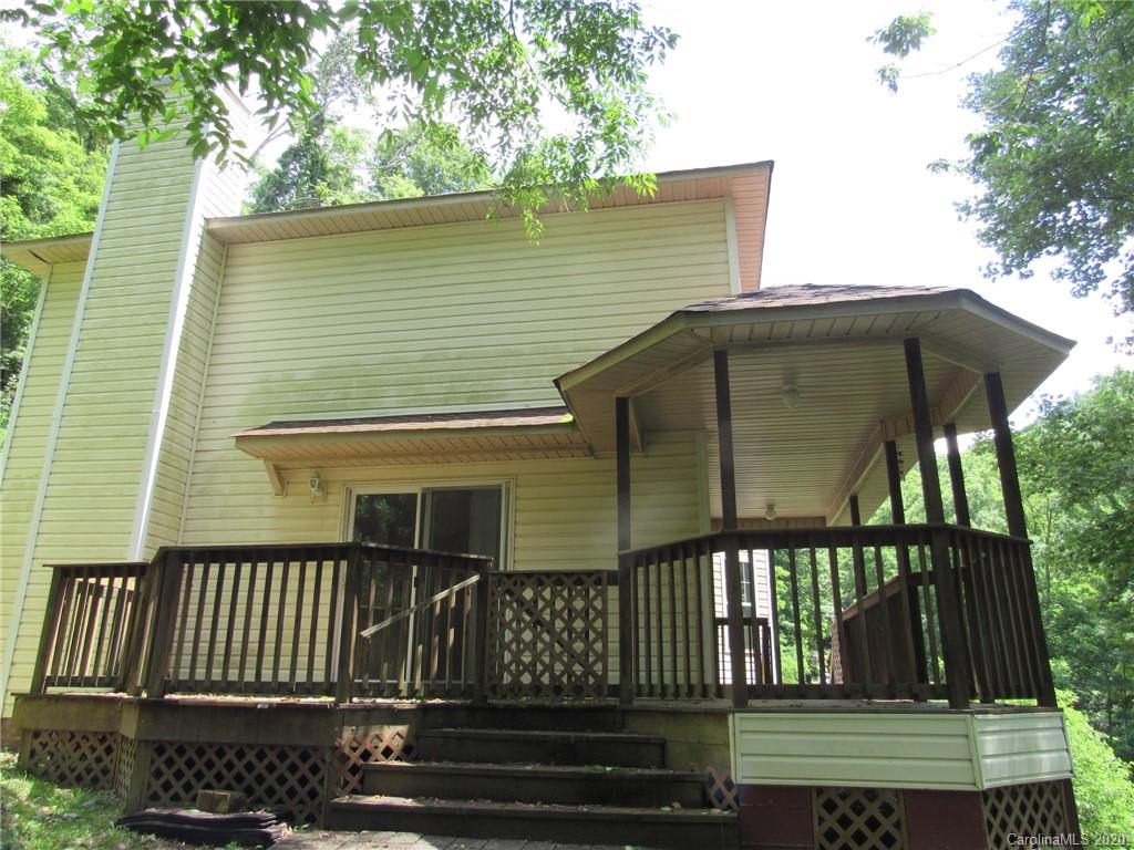 747 Osborne Road Clyde NC 28721