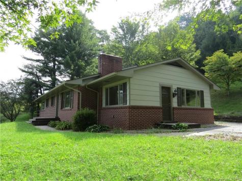 89 Rice Road Burnsville NC 28714