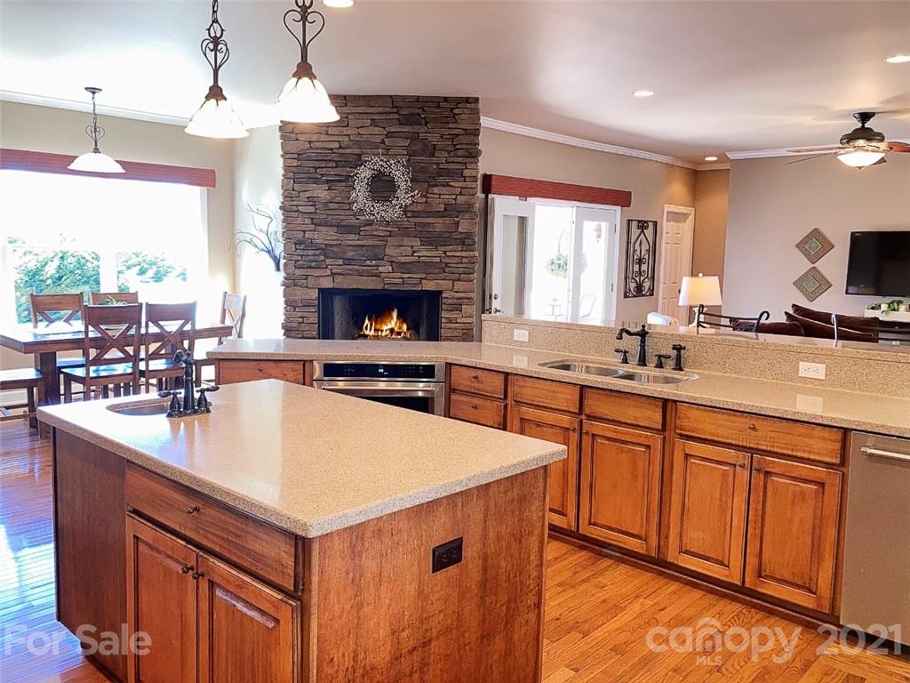 431 Silver Fox Lane Pisgah Forest NC 28768