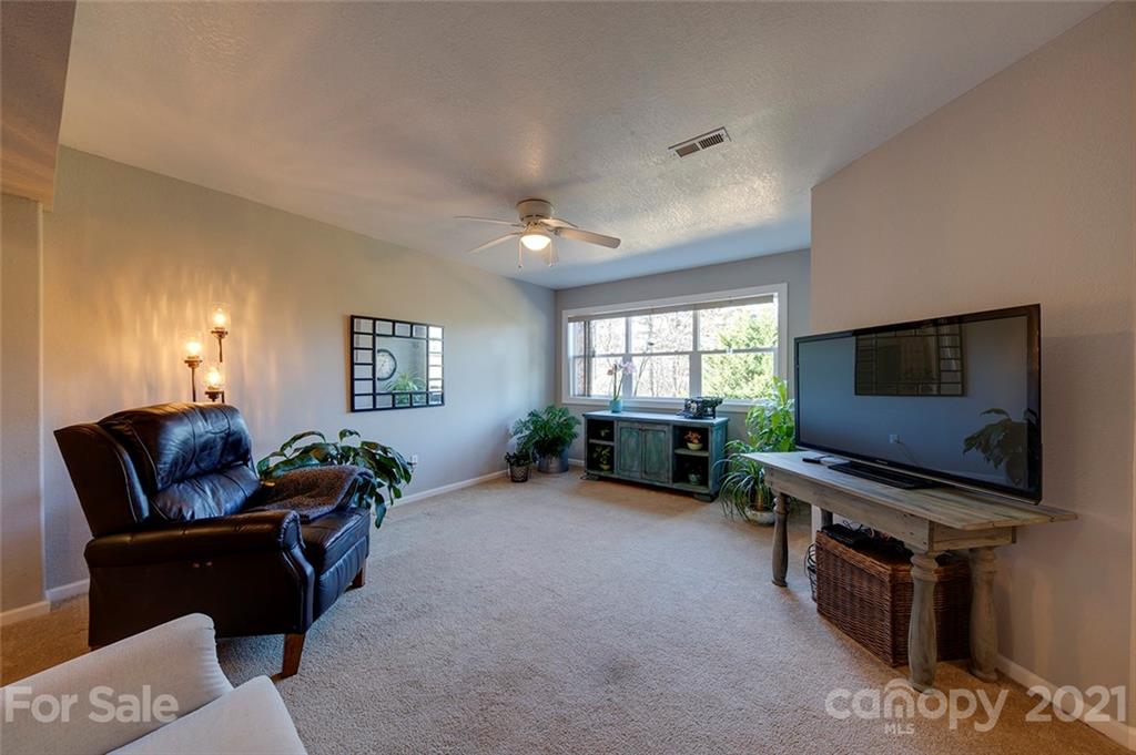 431 Silver Fox Lane Pisgah Forest NC 28768