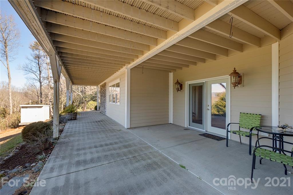 431 Silver Fox Lane Pisgah Forest NC 28768