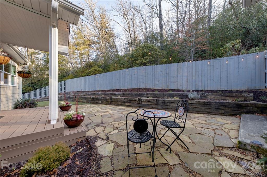 431 Silver Fox Lane Pisgah Forest NC 28768