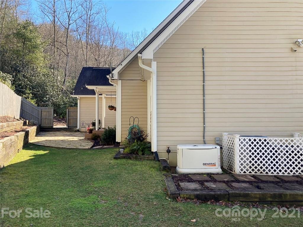 431 Silver Fox Lane Pisgah Forest NC 28768