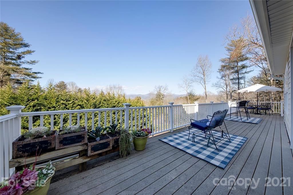431 Silver Fox Lane Pisgah Forest NC 28768