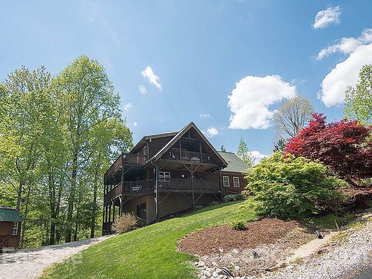 420 Nathan Mcdaniel Drive Nebo NC 28761
