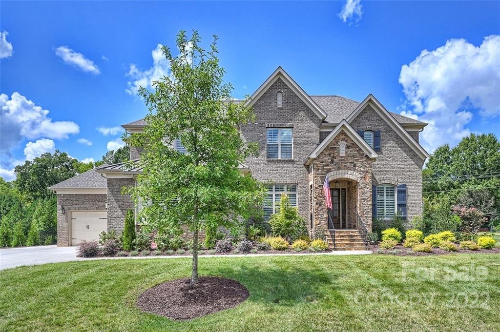 1128 Grand Oak Drive Waxhaw NC 28173