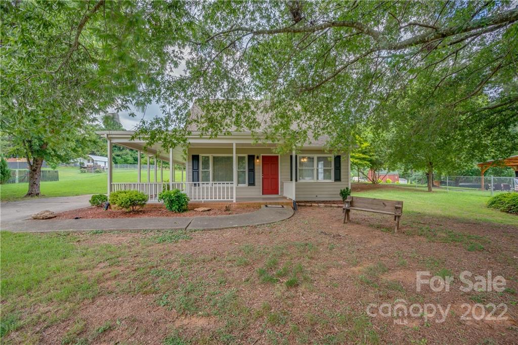 205 Stoneybrook Drive Forest City NC 28043