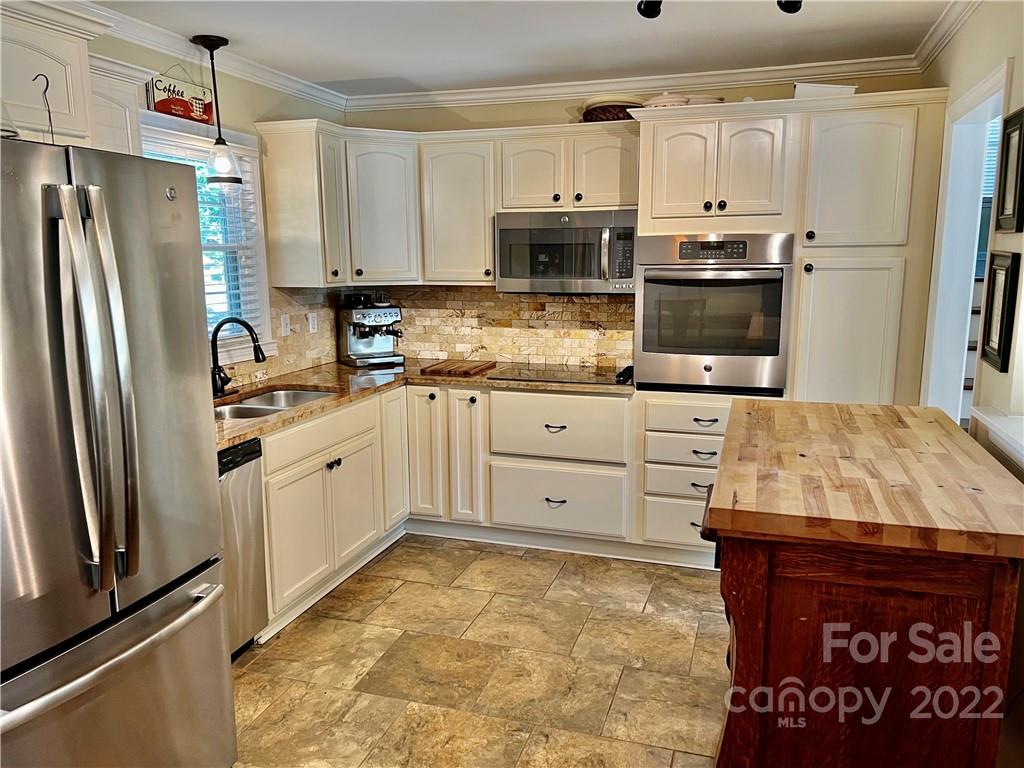 4001 Ashton Drive Charlotte NC 28210