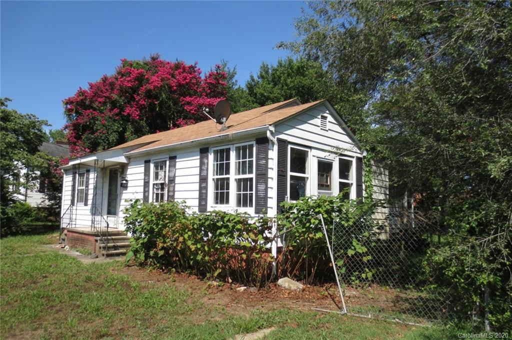 1310 Poston Circle Gastonia NC 28054