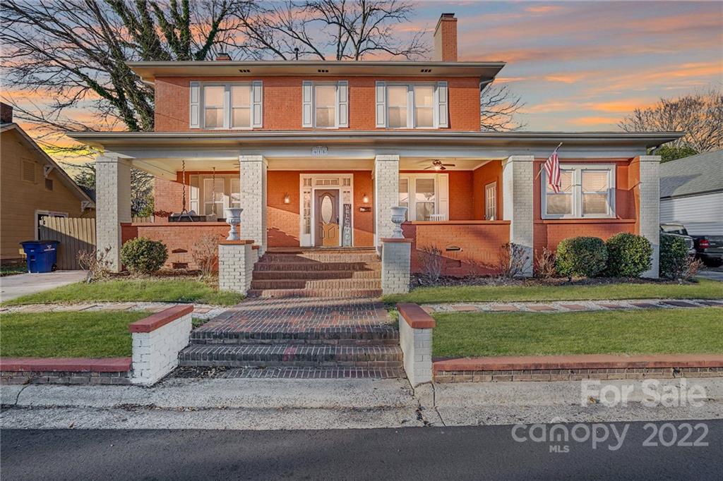 615 E Sycamore Street Lincolnton NC 28092