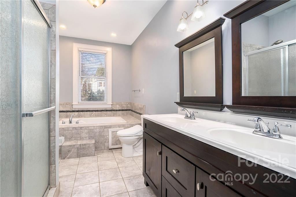 615 E Sycamore Street Lincolnton NC 28092