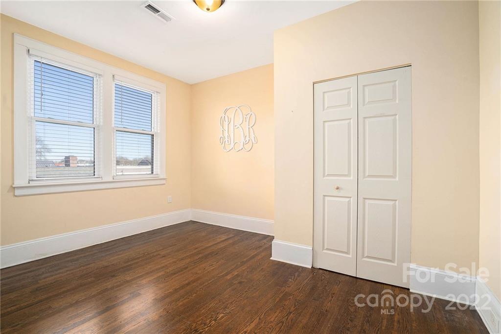 615 E Sycamore Street Lincolnton NC 28092