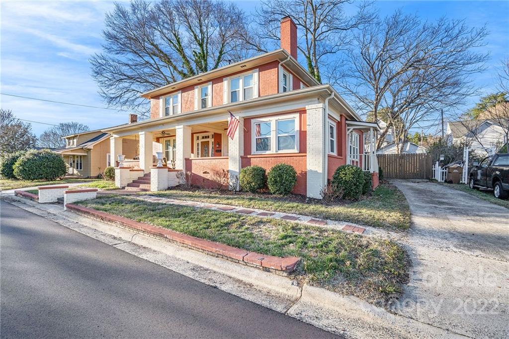 615 E Sycamore Street Lincolnton NC 28092