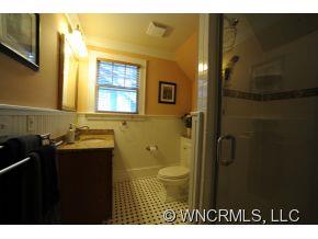 71 Tacoma Circle Asheville NC 28801
