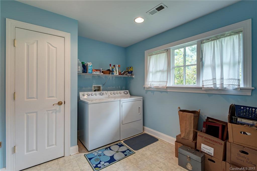 4 Rhoda Court Weaverville NC 28787