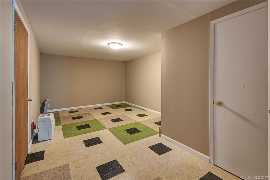 4 Rhoda Court Weaverville NC 28787